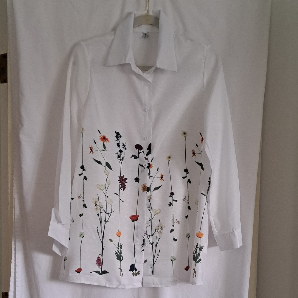 MISSLOOK White Floral Button Down Shirt